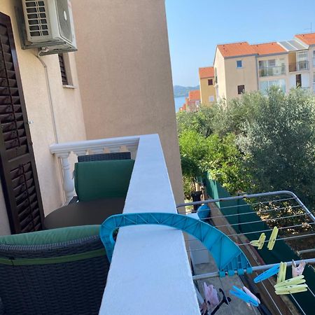 Apartment Plavia Biograd ビオグラード・ナ・モル エクステリア 写真