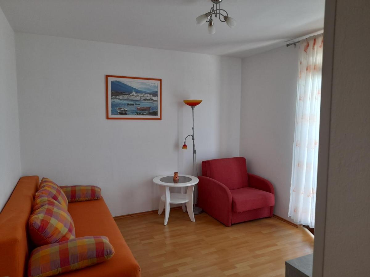 Apartment Plavia Biograd ビオグラード・ナ・モル エクステリア 写真