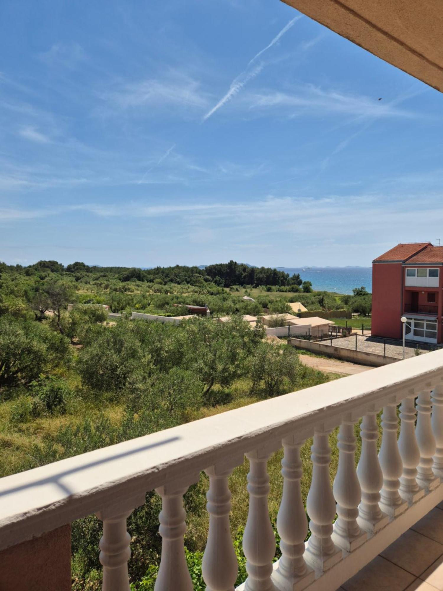 Apartment Plavia Biograd ビオグラード・ナ・モル エクステリア 写真