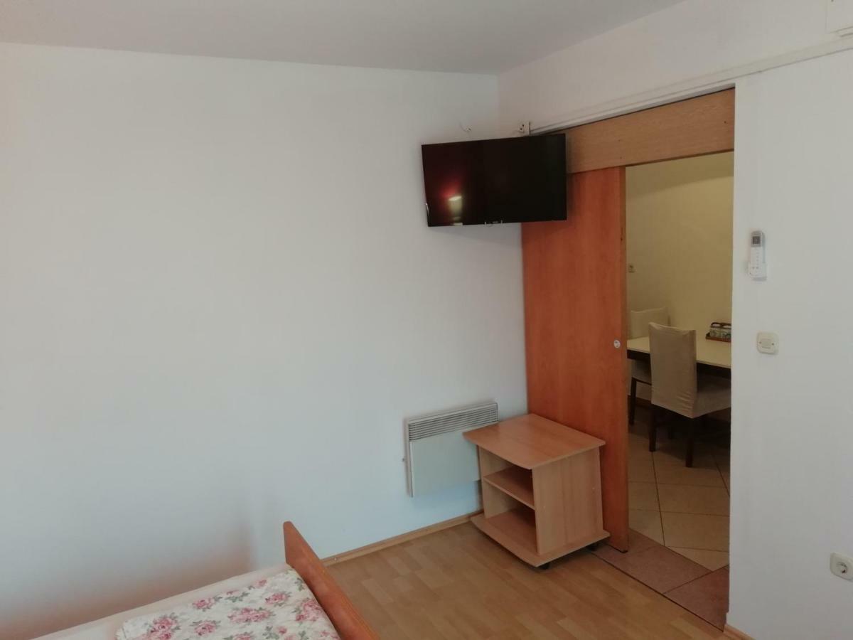 Apartment Plavia Biograd ビオグラード・ナ・モル エクステリア 写真