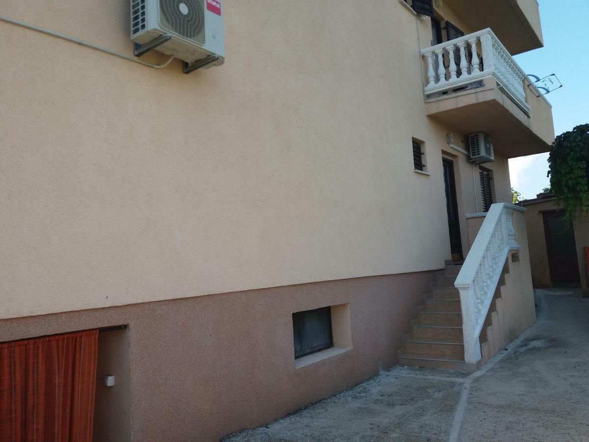 Apartment Plavia Biograd ビオグラード・ナ・モル エクステリア 写真
